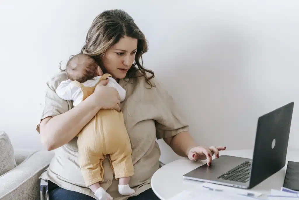 Retour au travail après un congé maternité : Préparer une transition en douceur